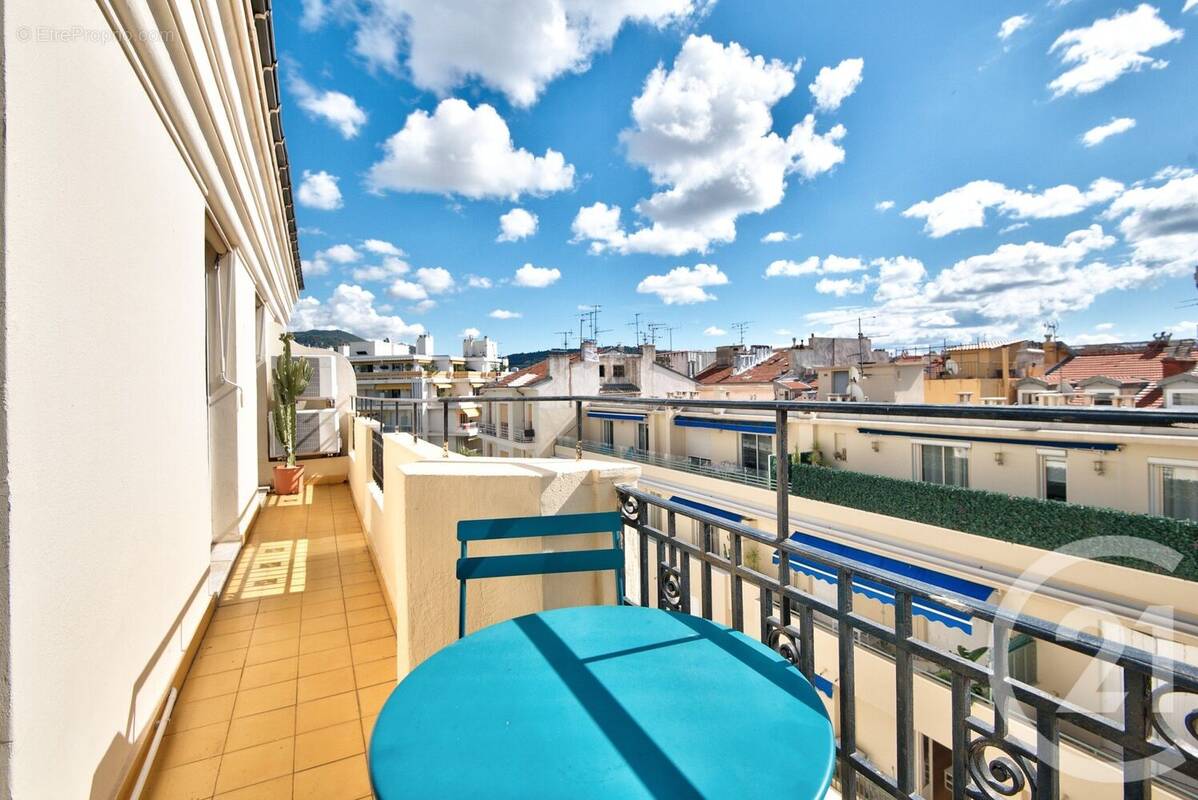 Appartement à NICE