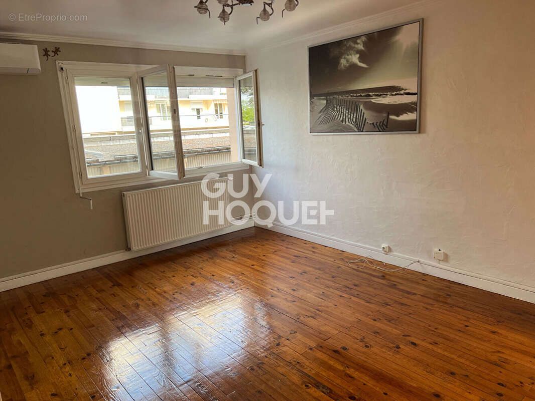 Appartement à CALUIRE-ET-CUIRE