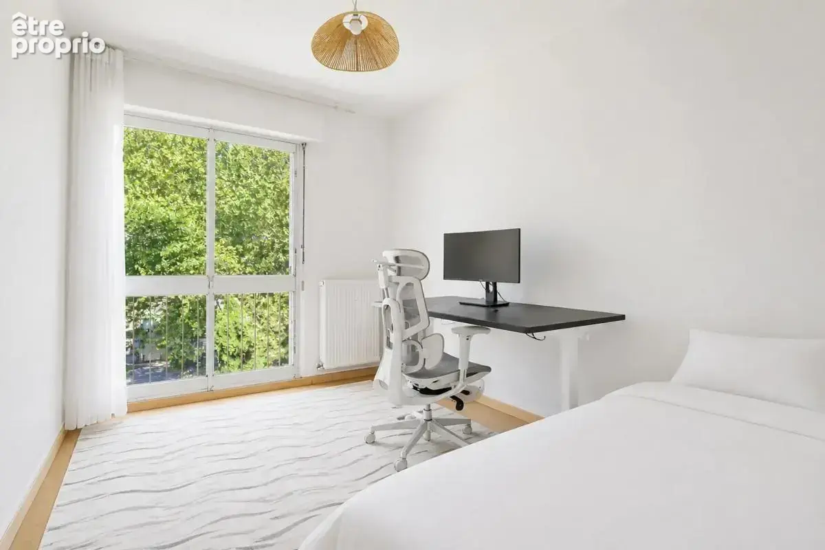 Appartement de 4 pièces de 77 m² à Avignon - photo 10