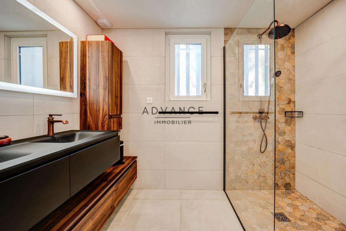 Maison à PECHBONNIEU