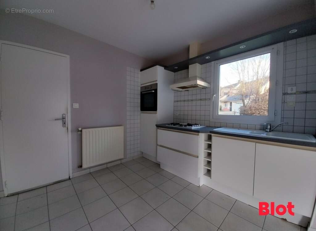 Maison à BAIN-DE-BRETAGNE