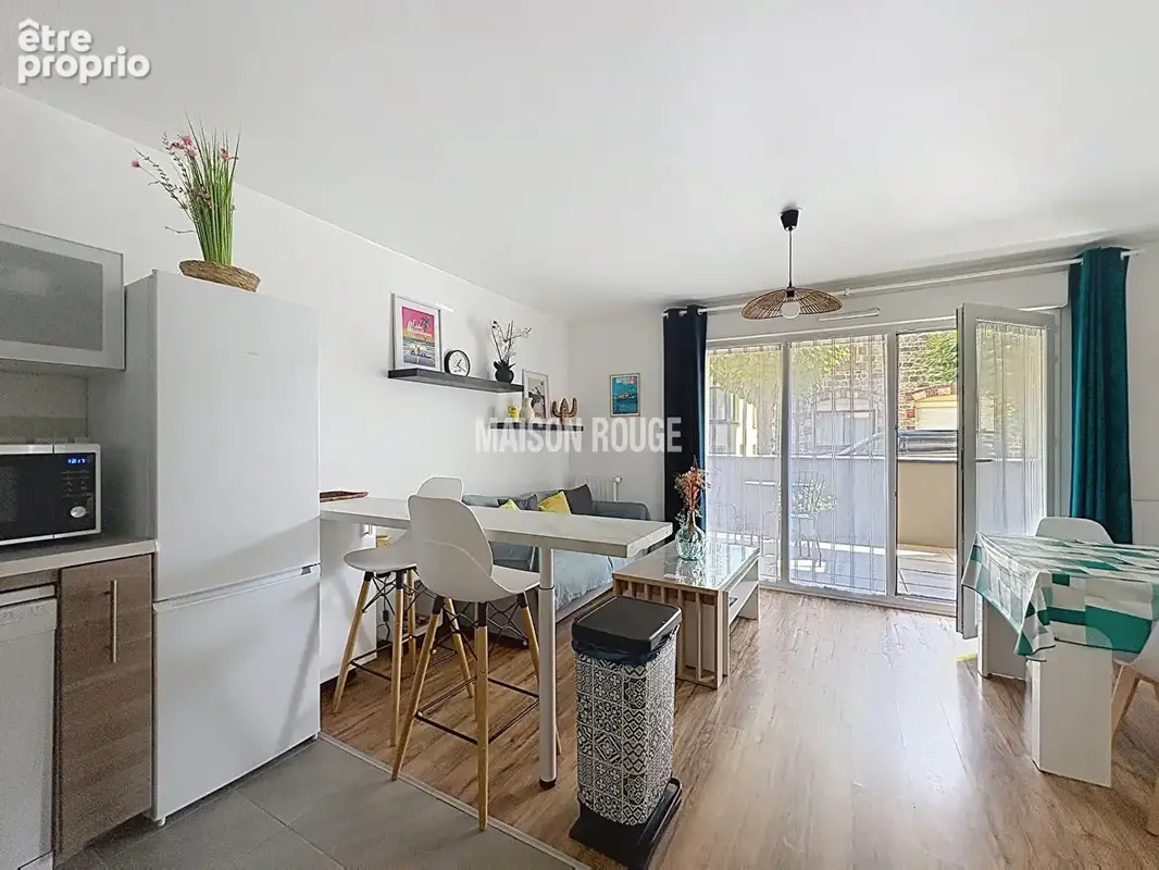 Appartement T2  avec terrasse et parking  à Dinard, proche marché et plages - photo 4