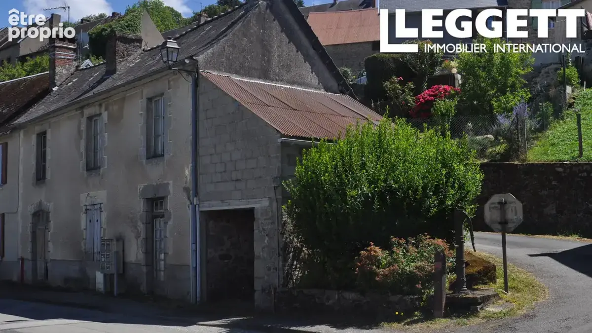 Jolie maison de village à rénover à un prix abordable, située dans un joli village - photo 1
