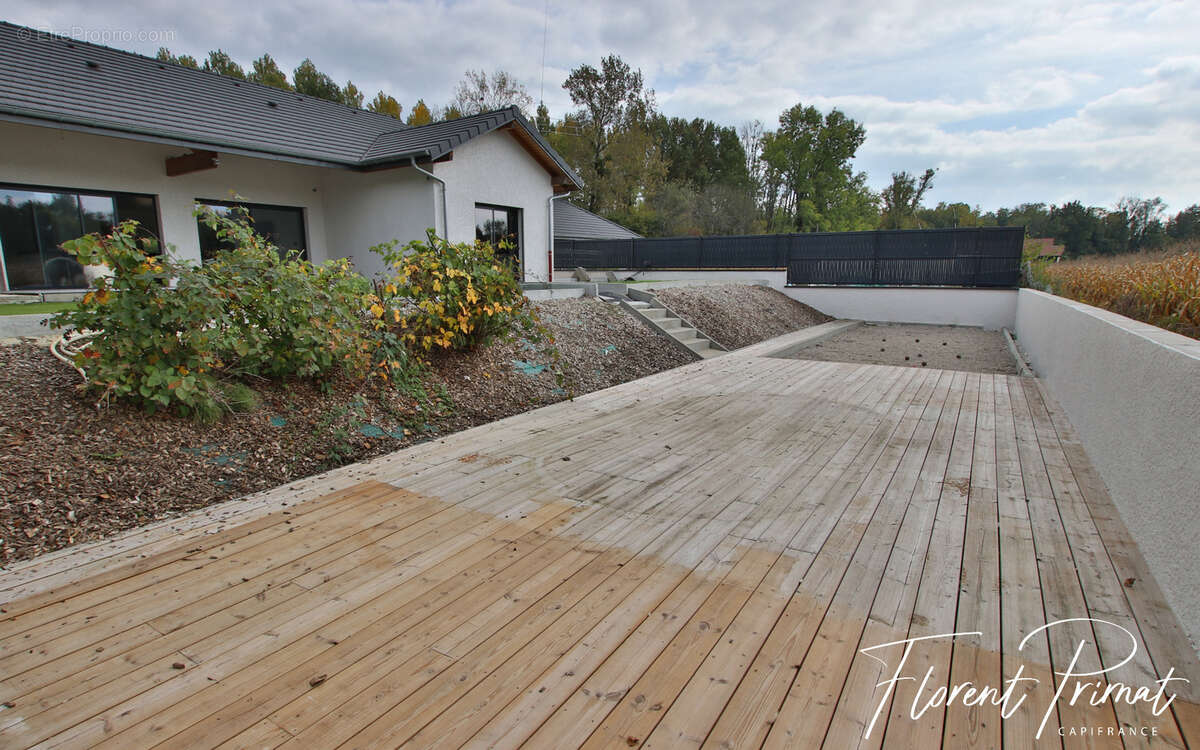 Maison à vendre 5 pièces CULOZ (01) - photo 18