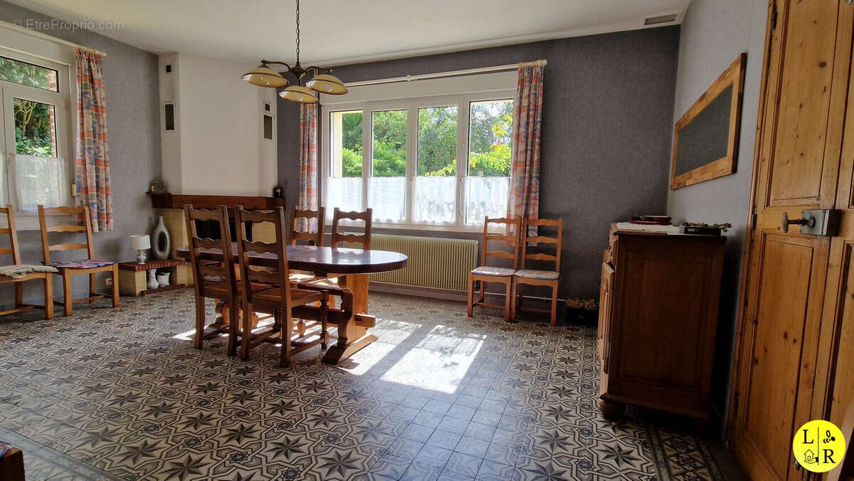 Maison 241 m² à Feuchy  - photo 2