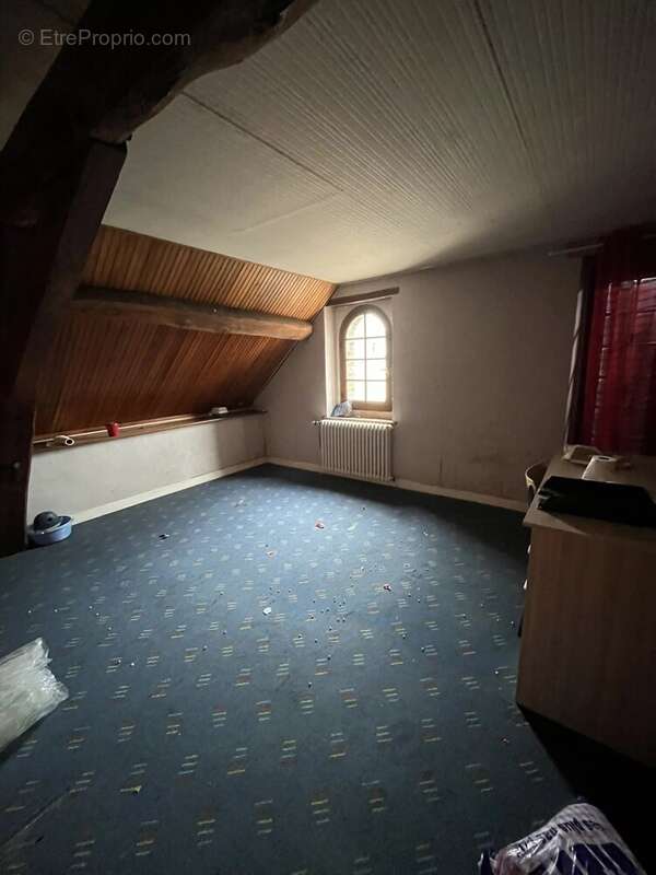 Appartement à ARCES-DILO