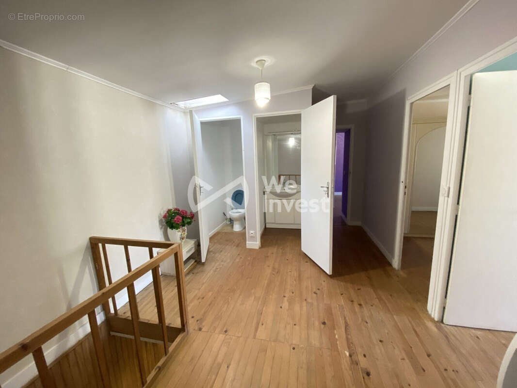 Maison 139 m² à Saint-Martin-Lacaussade  - photo 5