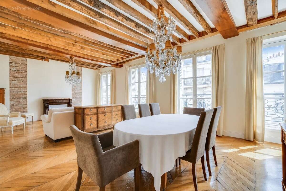 Superbe appartement de 102m2, ARCHIVES RAMBUTEAU - photo 2