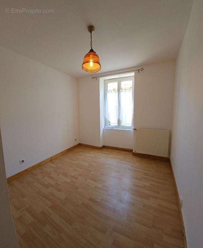 Appartement à MONTELIMAR