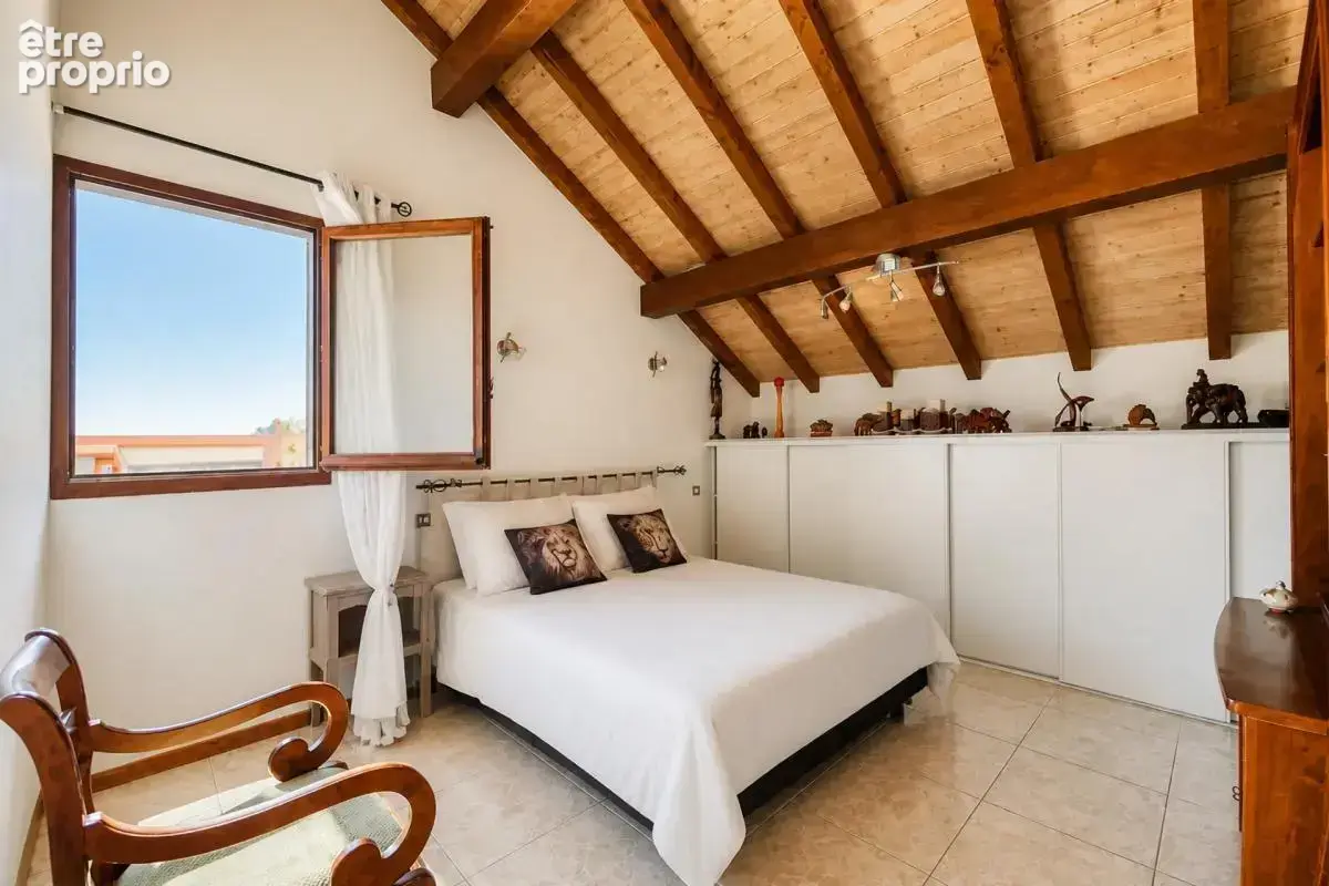 Maison de 8 pièces de 145 m² à Vinzier - photo 6