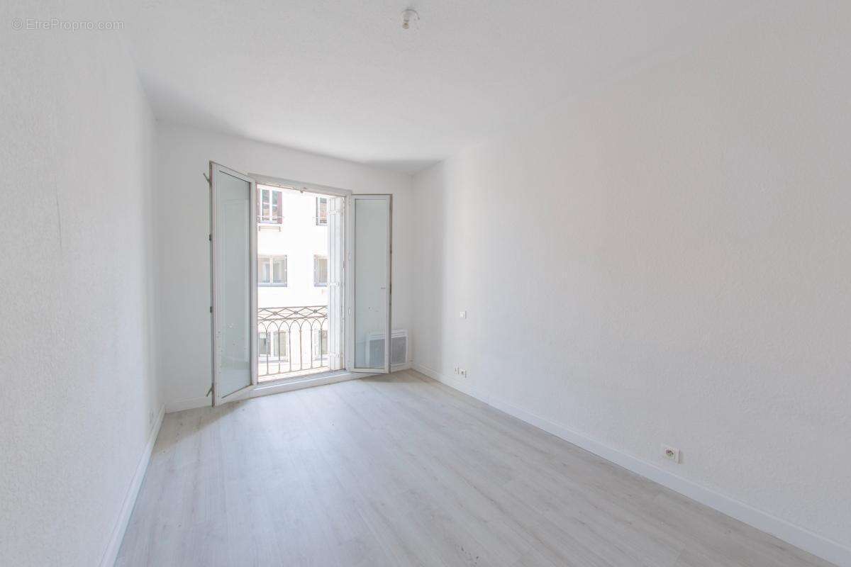 Clermont-l’hérault (34800) – appartement 4 pièces – 3 chambres – séjour 30m² – exposition sud-est – dpe b - photo 8