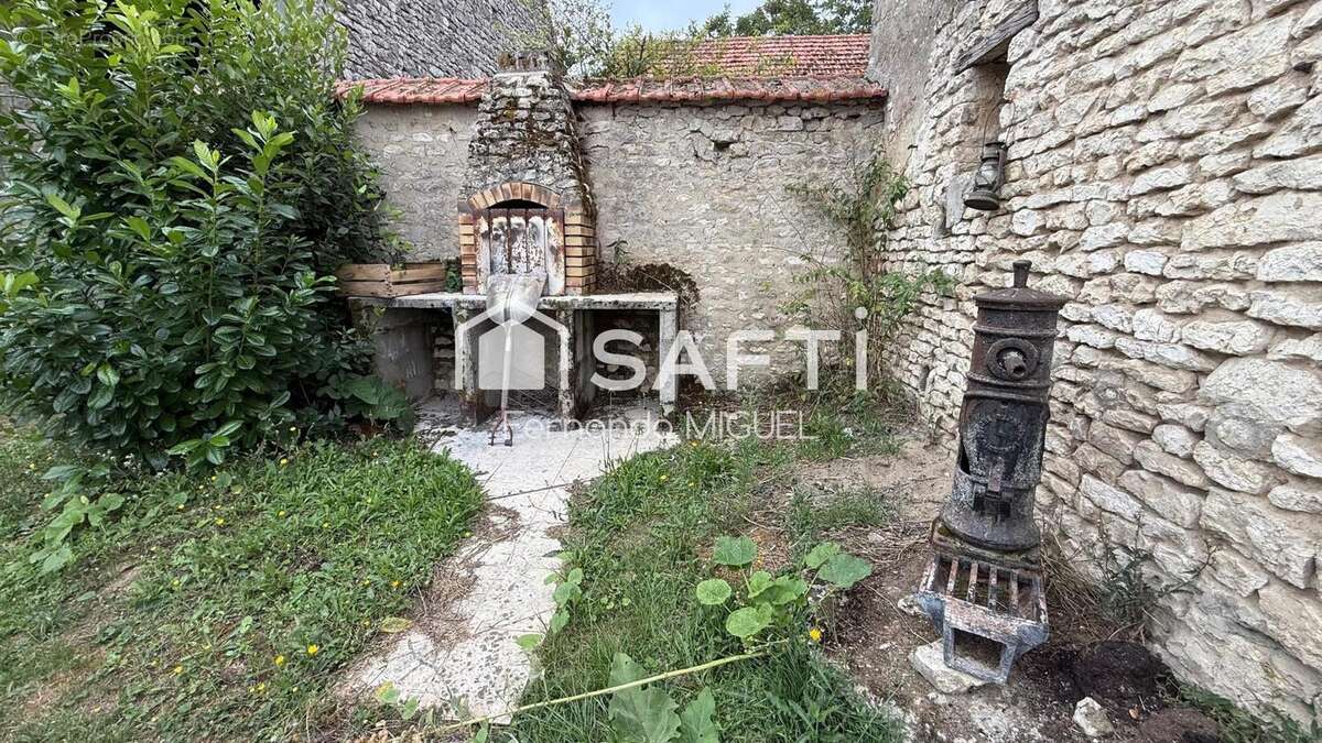 Photo 9 - Maison à YEVRE-LA-VILLE