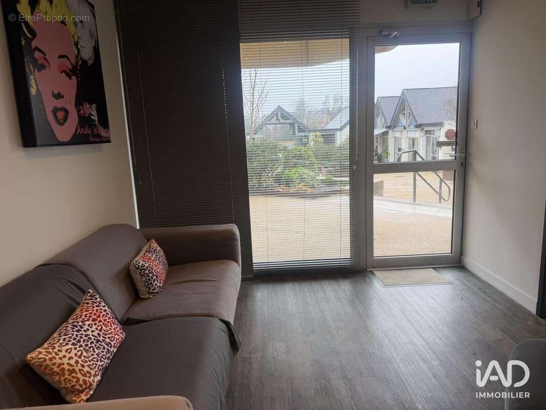 Photo 2 - Commerce à ERGUE-GABERIC