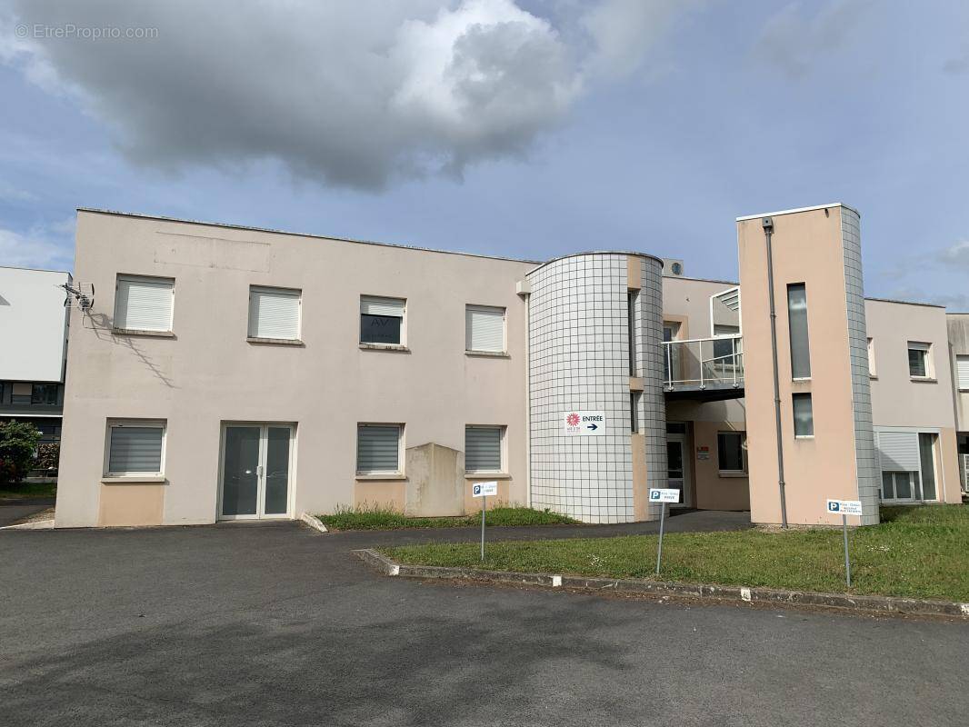 Commerce à POITIERS