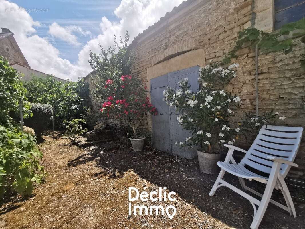 Maison à SAINT-PIERRE-LE-VIEUX