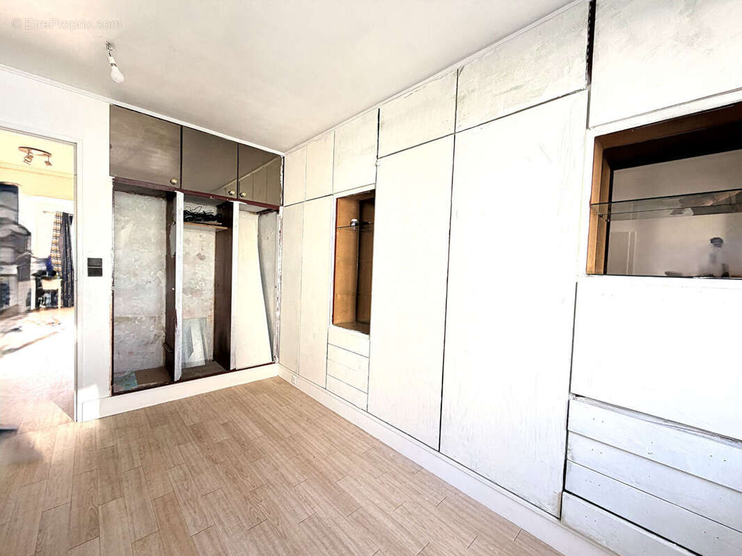 Appartement à MANDELIEU-LA-NAPOULE