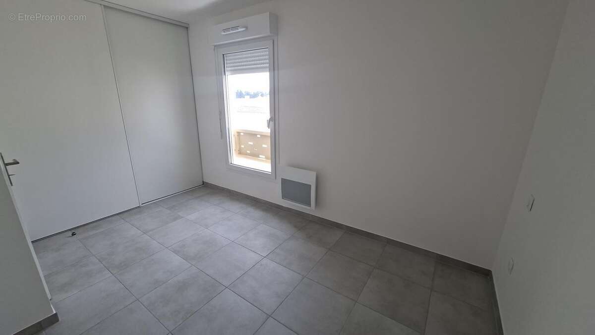 Appartement T3 lumineux avec balcon à AVIGNON - photo 6
