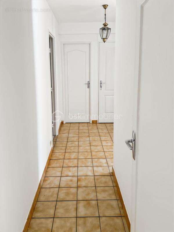 Maison à MOISSY-CRAMAYEL