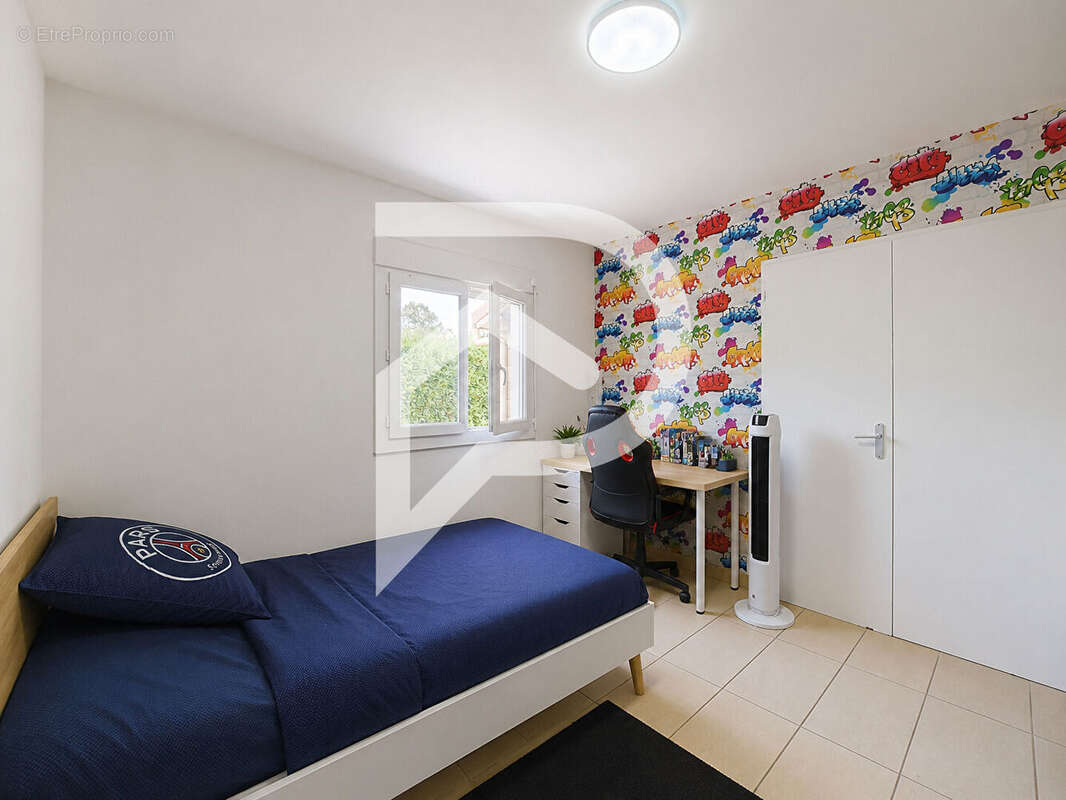 Maison à vendre Donzère 4 pièce(s) 120 m2 - photo 8