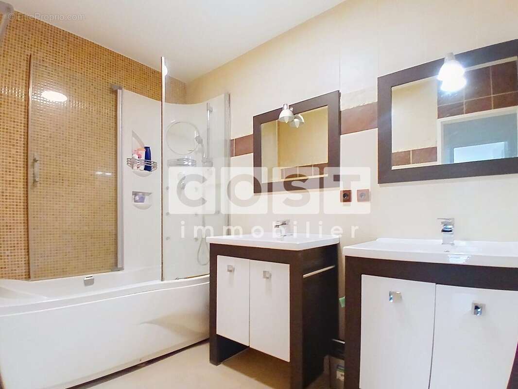 Appartement 85 m² à Courbevoie  - photo 4