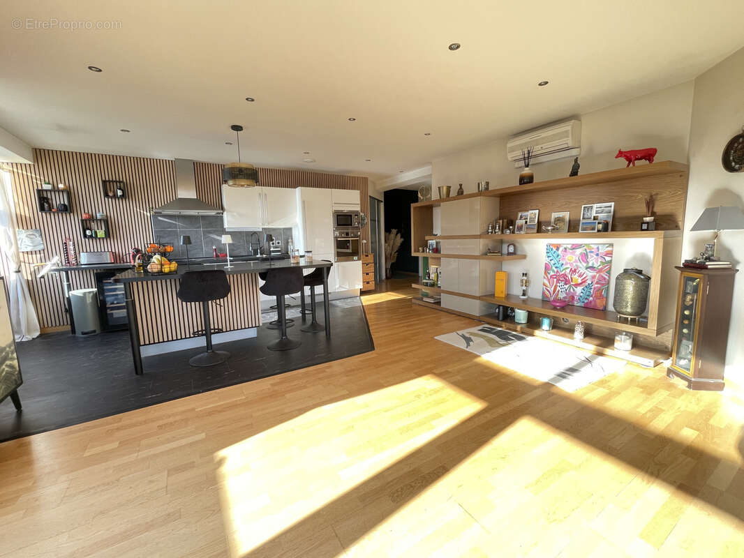 Appartement à SAINT-JULIEN-EN-GENEVOIS