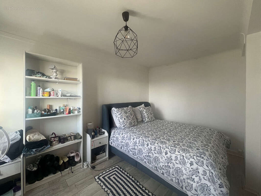 Appartement à SARTROUVILLE