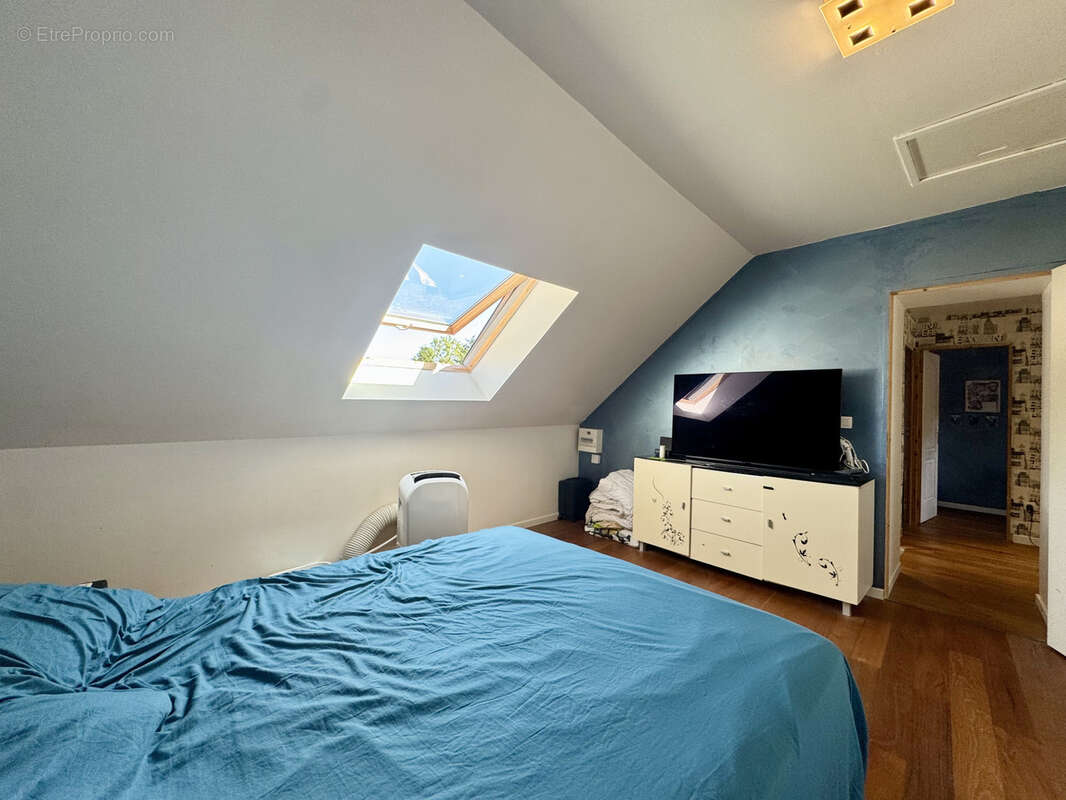 Maison à COULOMMIERS