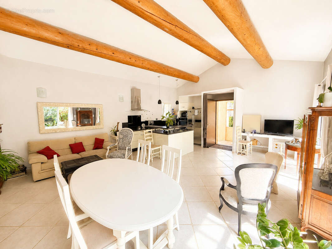 Maison 116 m² à Orange  - photo 6