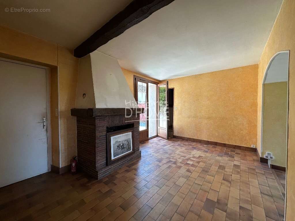 Maison à JOUY-SUR-MORIN