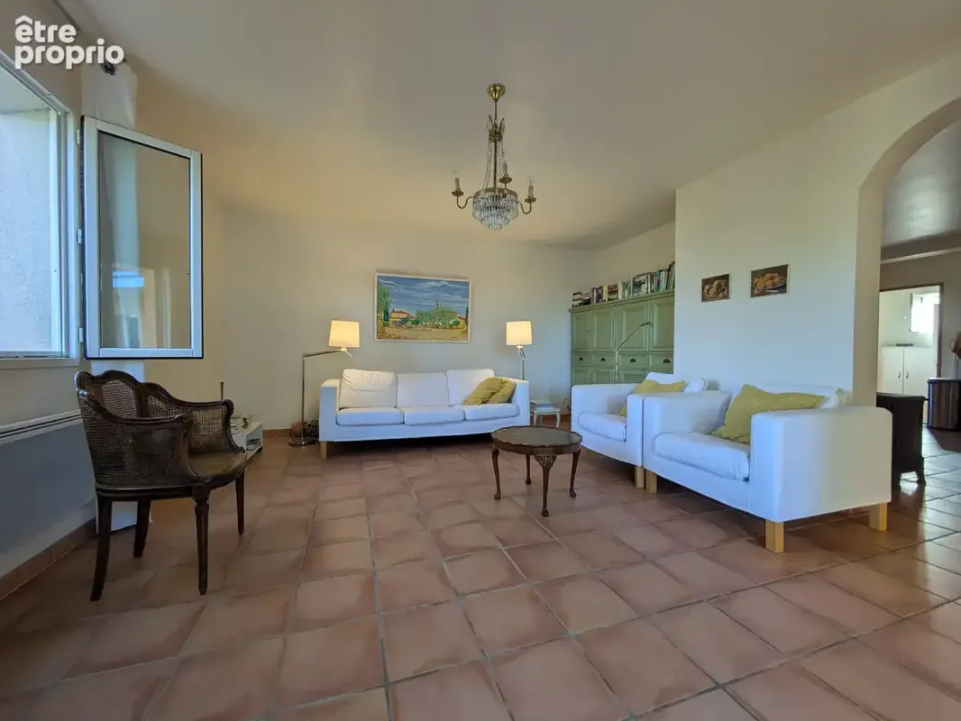 Maison familiale avec piscine, jardin arboré et terrain de pétanque - photo 11