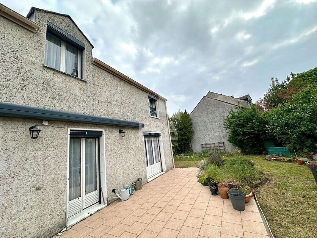 Maison 115m² à saint-pierre-lès-nemours - photo 4