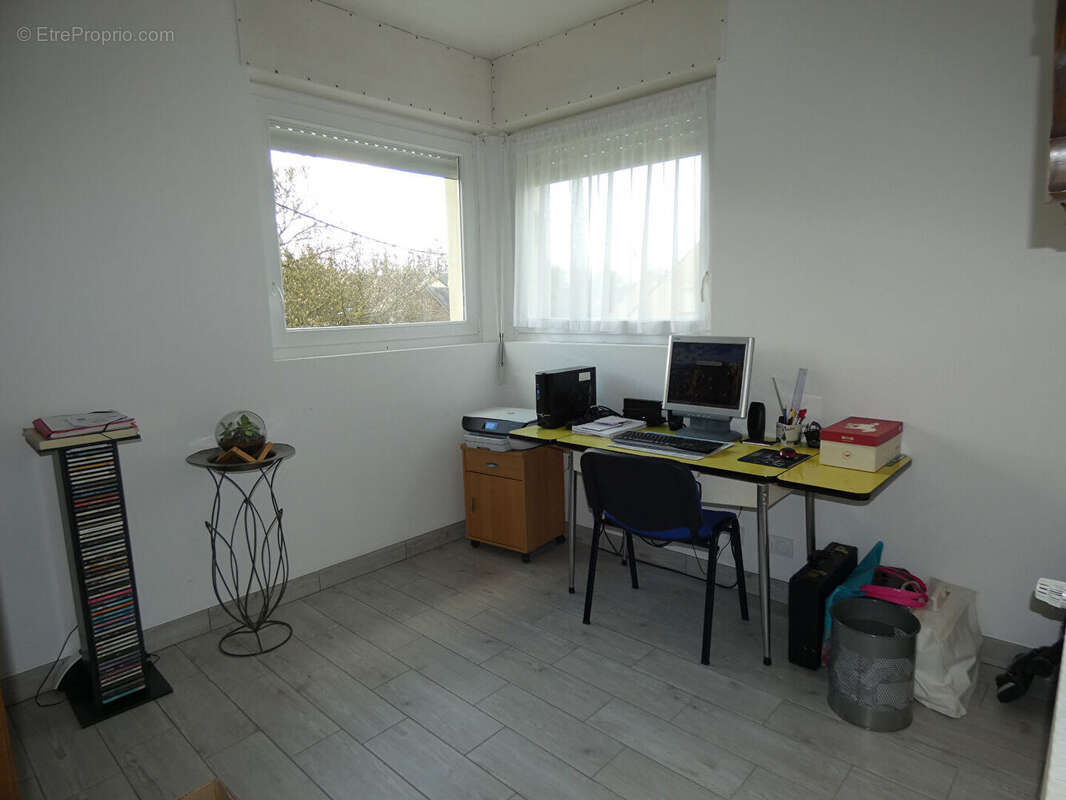 Maison à SAINT-HILAIRE-DU-HARCOUET