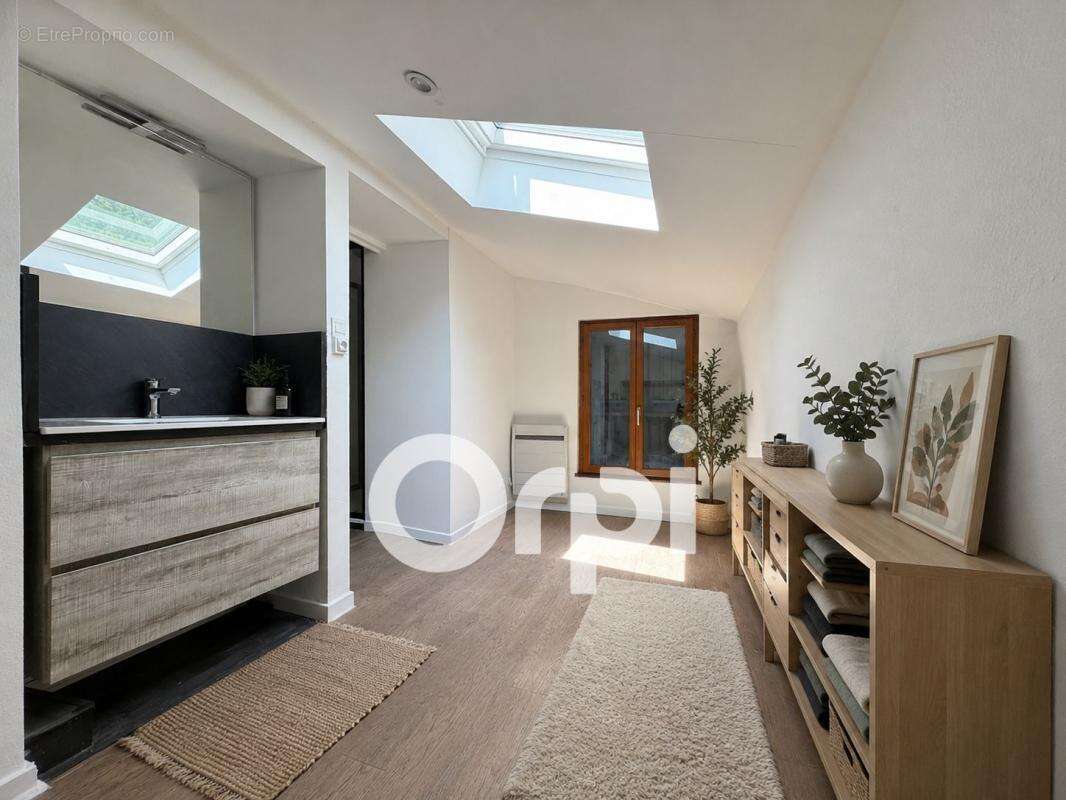 Appartement à VILLARD-BONNOT