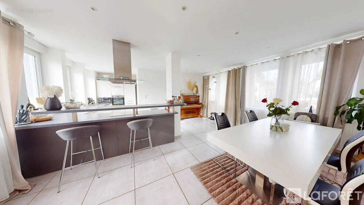 Appartement à CHARQUEMONT