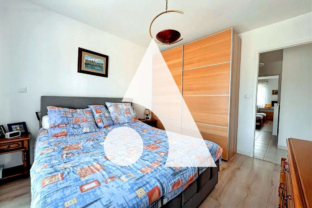 Maison Saint Martin Des Champs 4 pièce(s) 100m² - photo 8