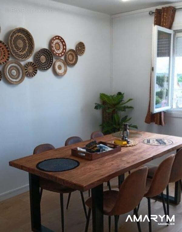 Appartement à GREGES