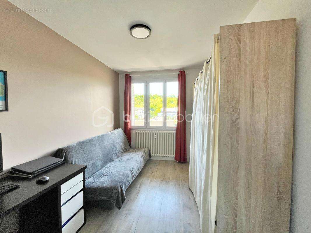 Appartement à BARBERAZ