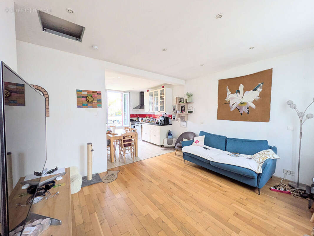 Maison à VILLEMOMBLE