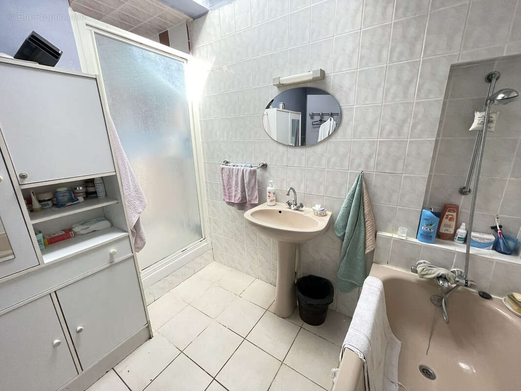 Maison à SAINT-LAURENT-DU-MOTTAY