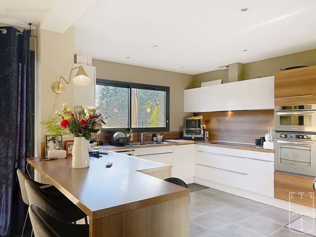 Appartement à AUBENAS