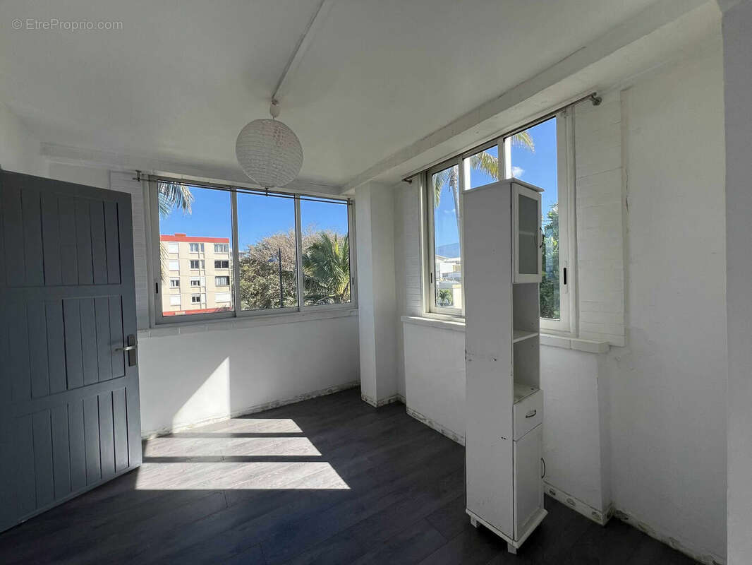 Photo 3 - Appartement à SAINT-PIERRE