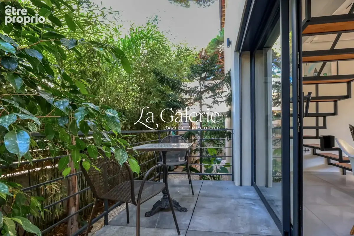 Maison 5 pièces 122 m² à vendre à Hyeres (83400) - photo 9