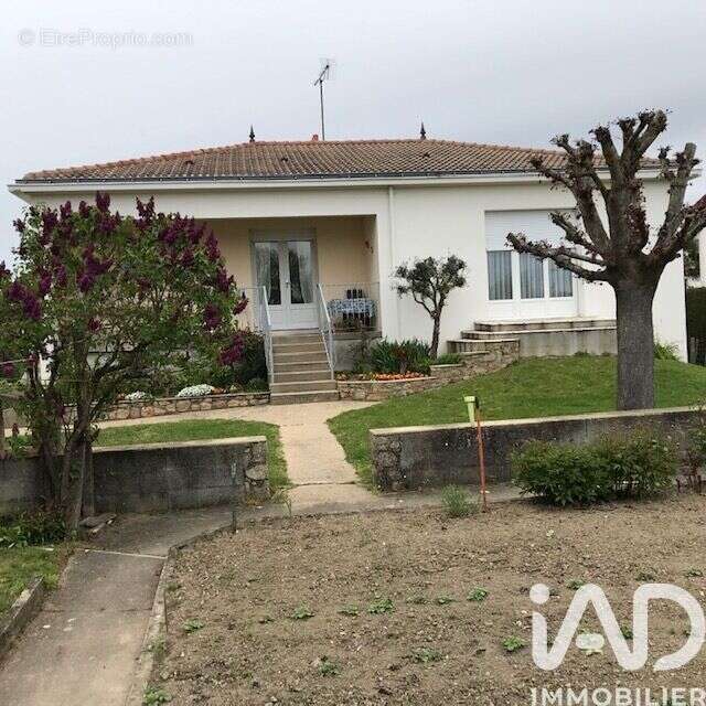 Photo 2 - Maison à LE POIRE-SUR-VIE