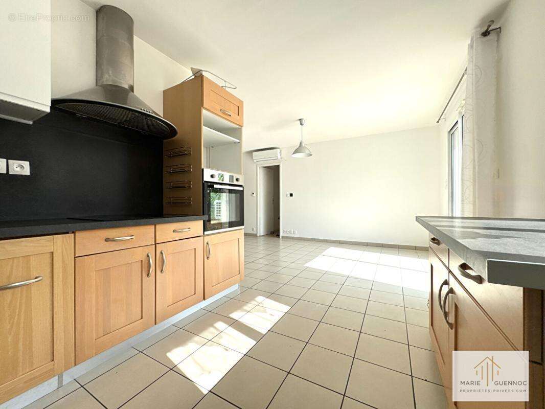 Maison de plain-pied Basse-Goulaine 6 pièce(s) 117 m2 - photo 4