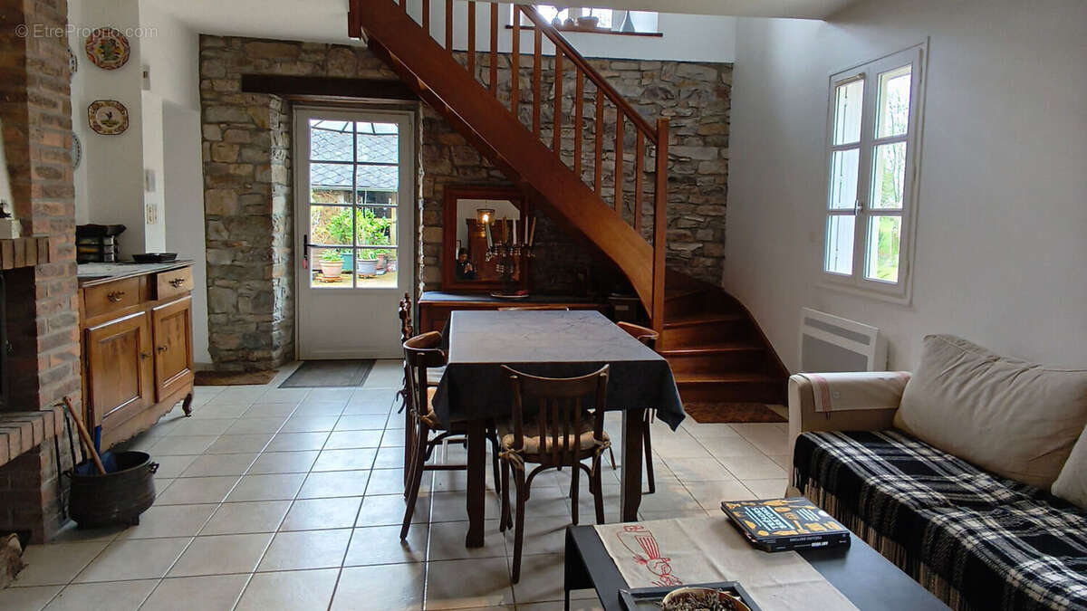 Propriété rurale sur 11658m2 - photo 3
