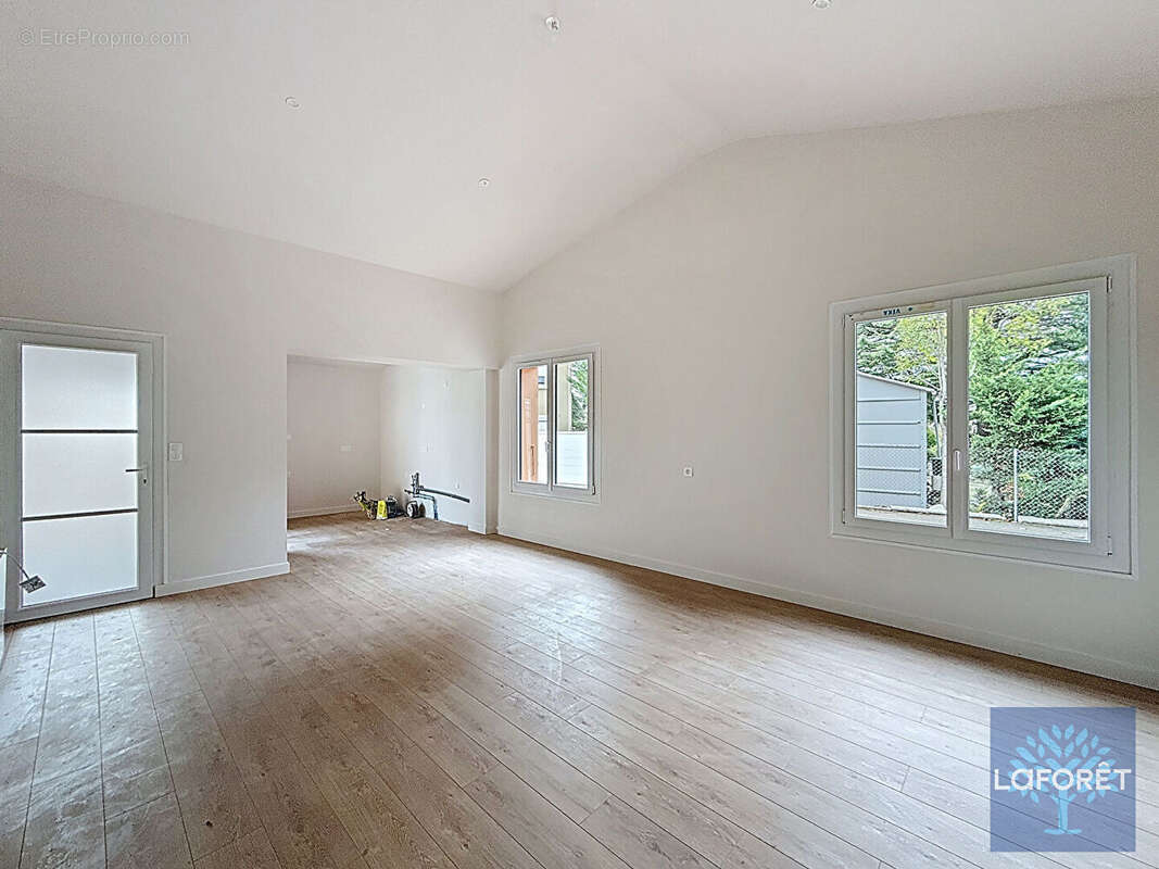 Maison à ESCALQUENS