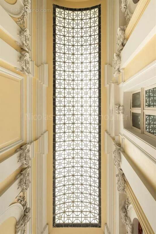 Appartement à PARIS-7E