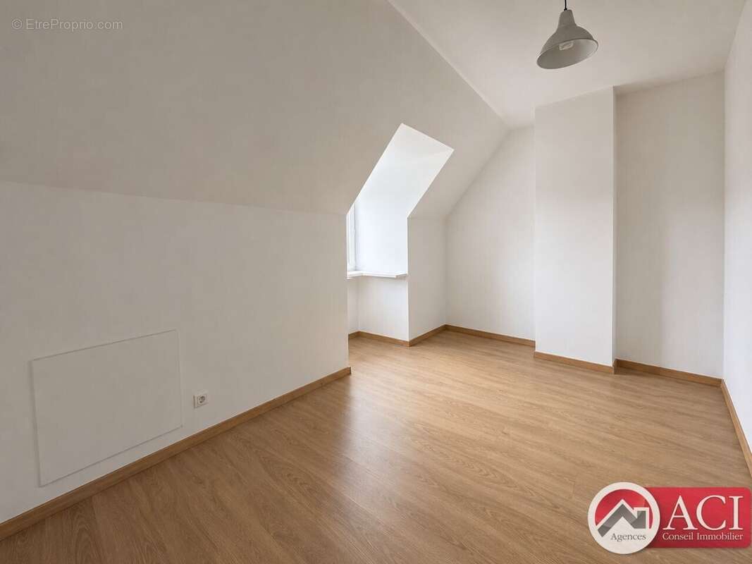 Maison individuelle BORNEL 5 pièce(s) 90 m2 - photo 6