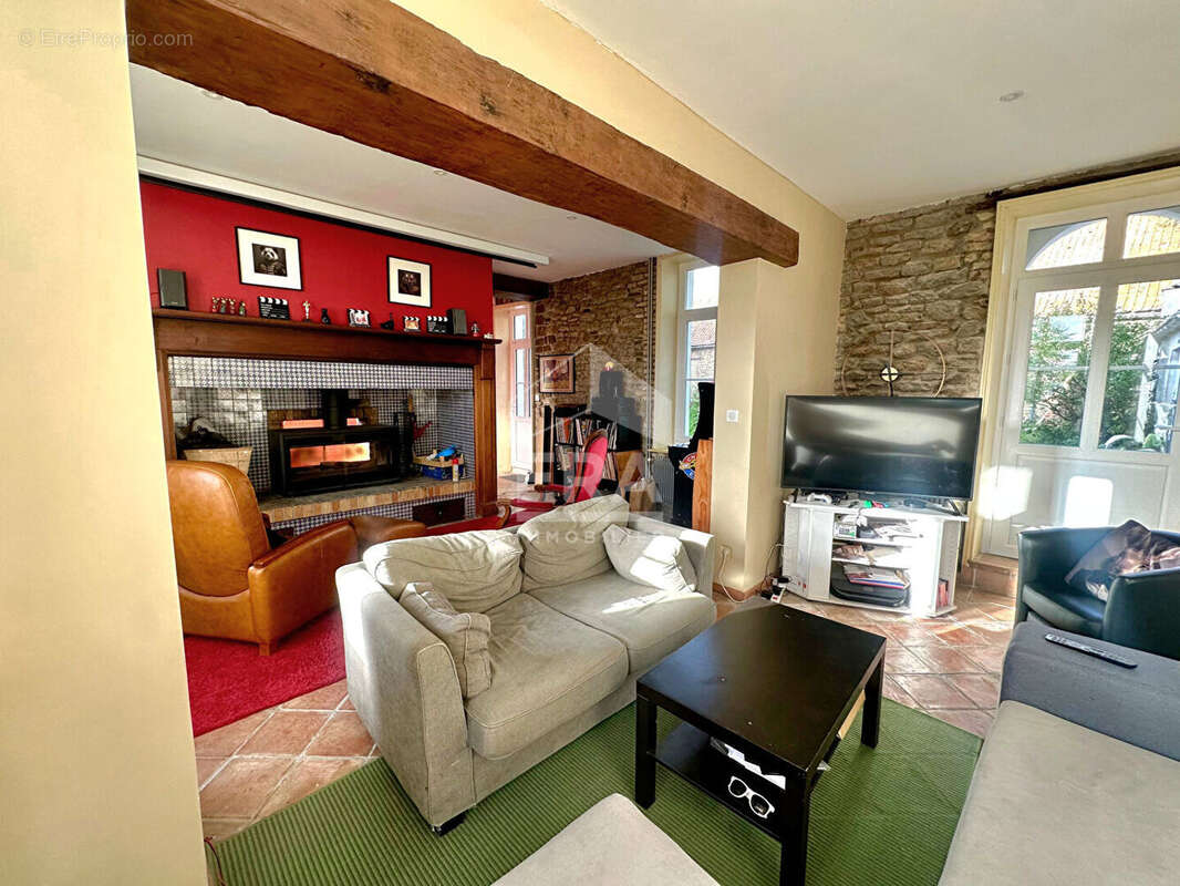 Maison à SAINT-MARTIN-BOULOGNE