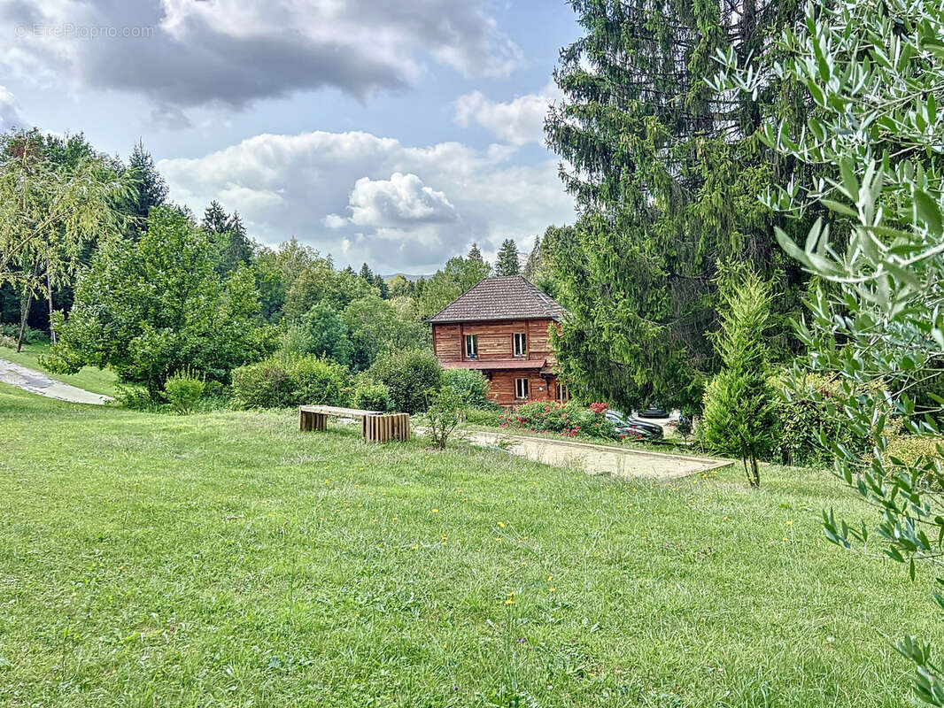 Maison à AIGUEBELETTE-LE-LAC